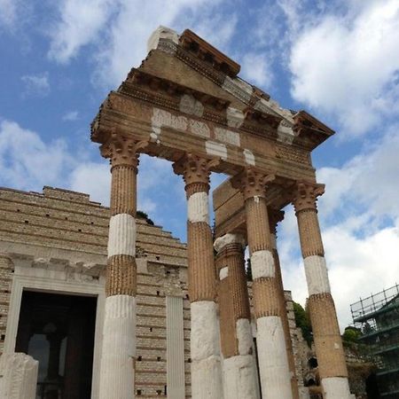 Capitolium Ad Bed & Breakfast Brescia Bagian luar foto