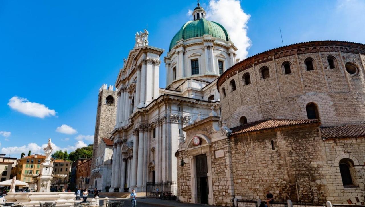 Capitolium Ad Bed & Breakfast Brescia Bagian luar foto
