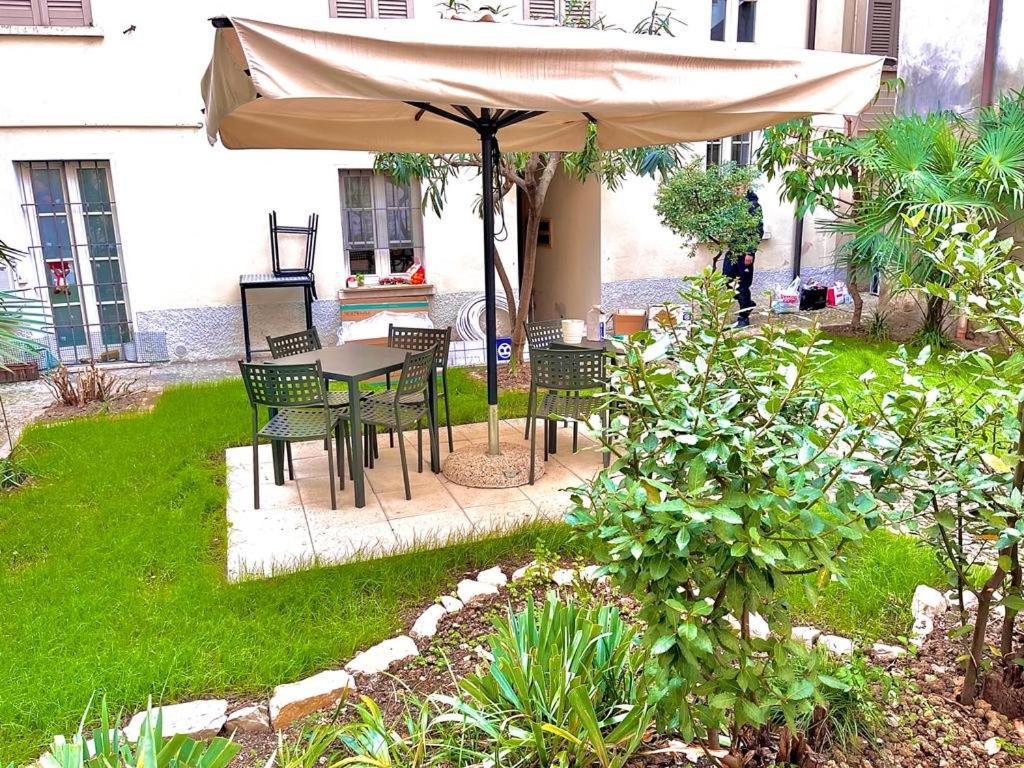 Capitolium Ad Bed & Breakfast Brescia Bagian luar foto