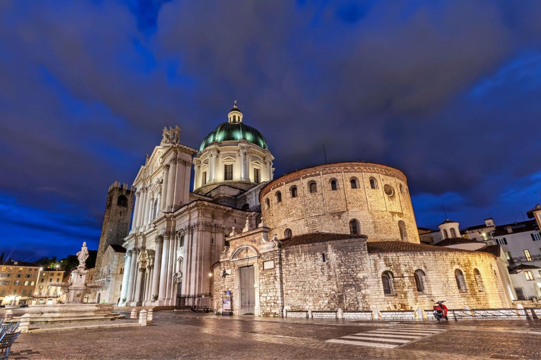 Capitolium Ad Bed & Breakfast Brescia Bagian luar foto