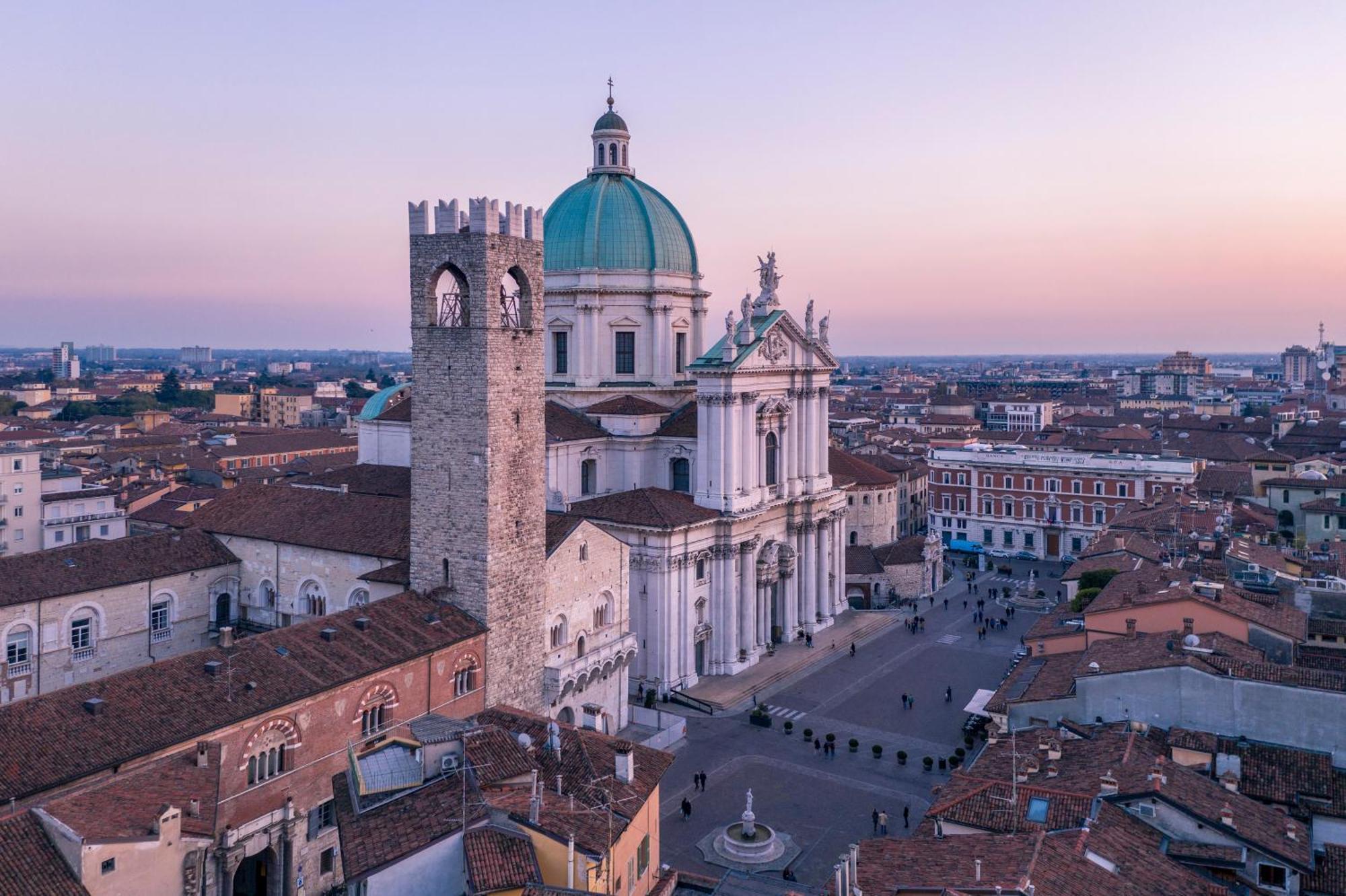 Capitolium Ad Bed & Breakfast Brescia Bagian luar foto