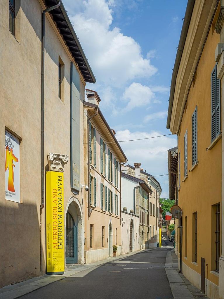 Capitolium Ad Bed & Breakfast Brescia Bagian luar foto