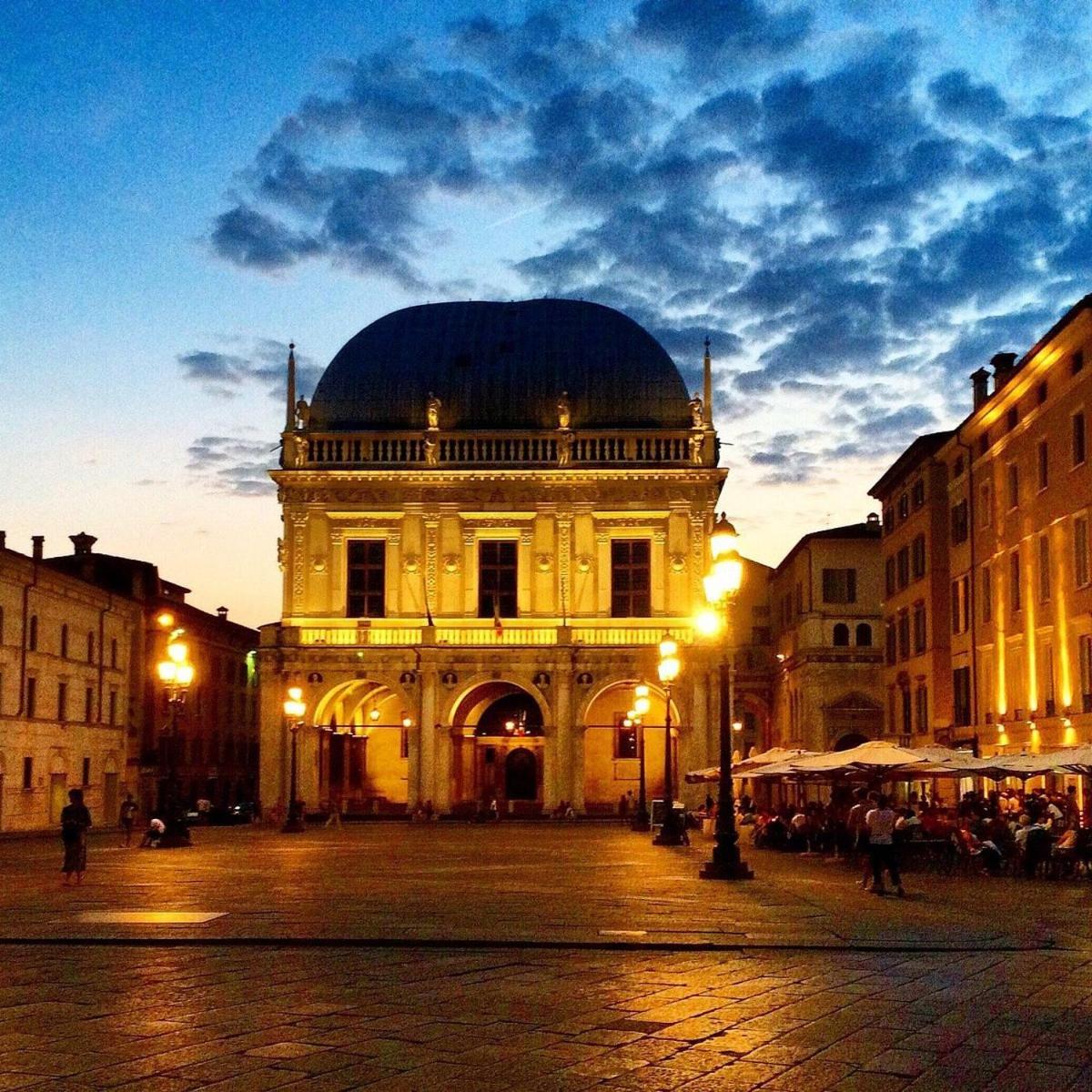 Capitolium Ad Bed & Breakfast Brescia Bagian luar foto