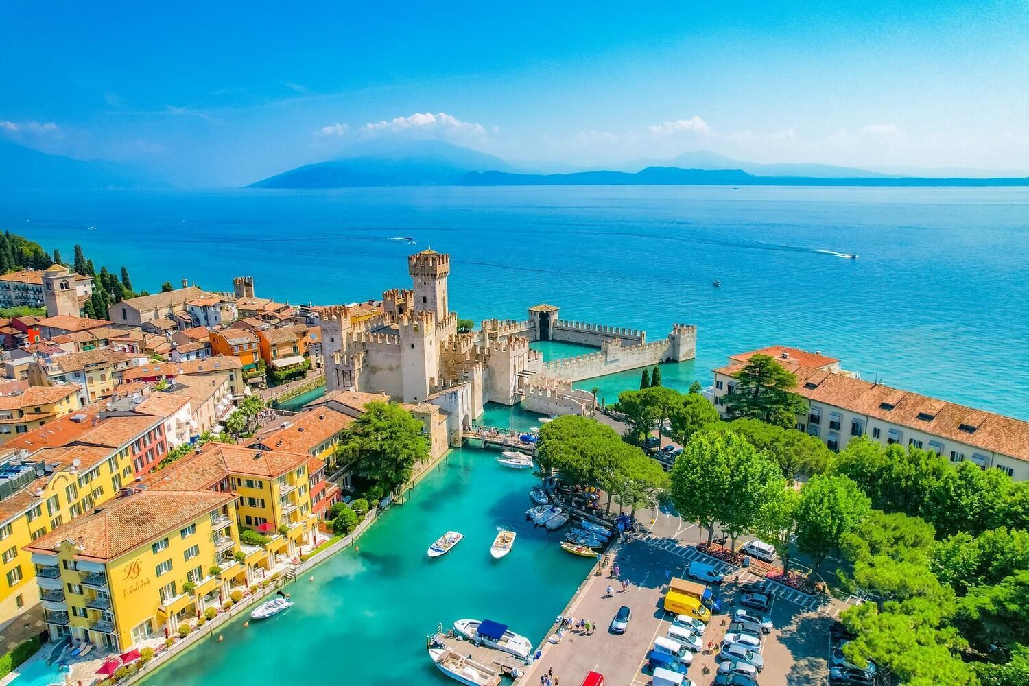 Capitolium Ad Bed & Breakfast Brescia Bagian luar foto