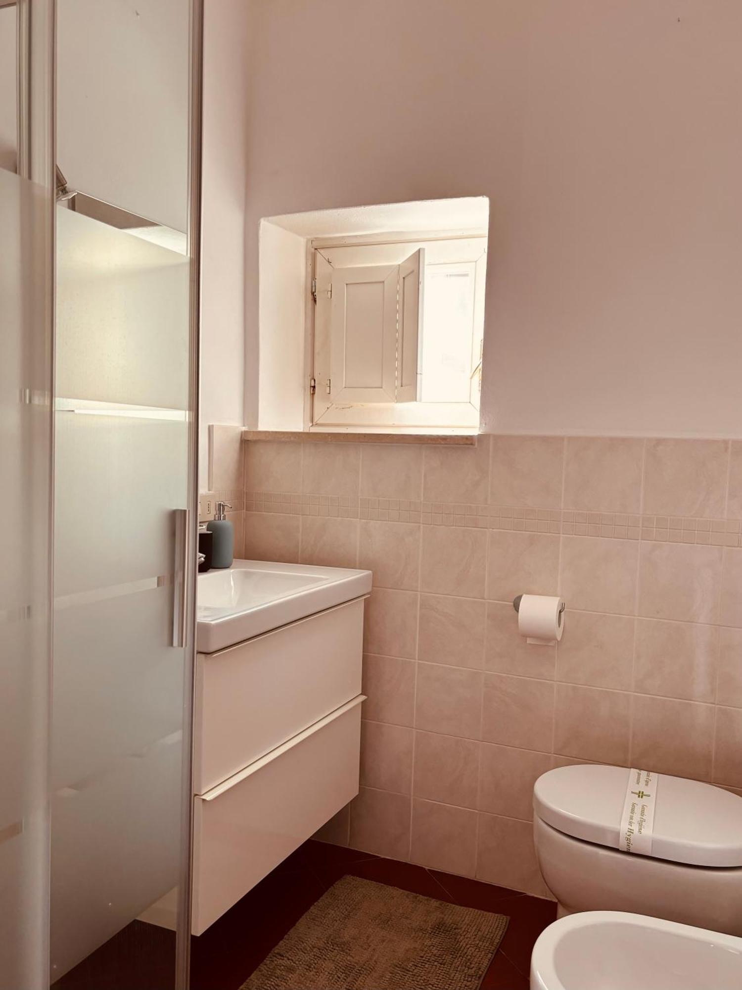 Capitolium Ad Bed & Breakfast Brescia Bagian luar foto